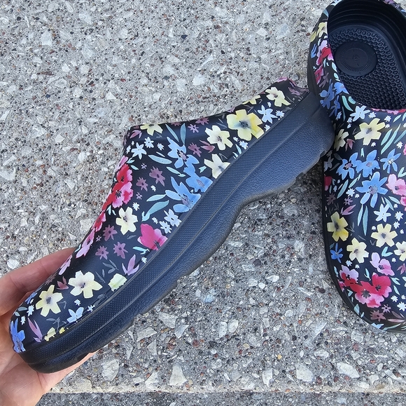 Totes Women's Everywear Bailey Clog Gardening, Outdoor wear, slip on, leisure - Picture 2 of 4